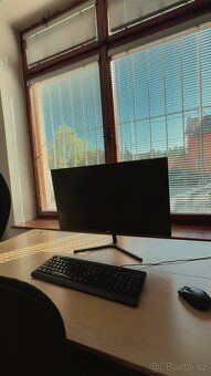 Ne anonymní cowork nebo hlučnou kavárnu. Ale prostor, kde se