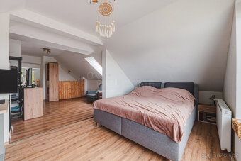 Nabízíme k prodeji unikátní možnost k bydlení v obci Veselá 
