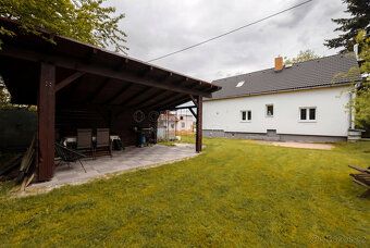 Nabízíme k prodeji unikátní možnost k bydlení v obci Veselá 