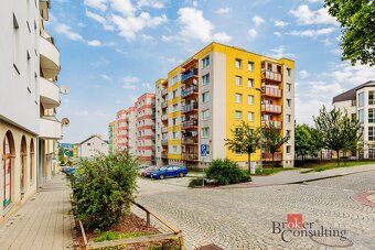 Pronájem bytu 3+1, 77 m², Jihlava – Srázná 2Nabízíme k proná