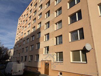 Ev.č. 01259 Nabízíme k prodeji byt o dispozici 2+1 s balkone