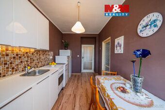 Nabízíme k prodeji světlý ateliér o dispozici 2+kk (47 m²) s