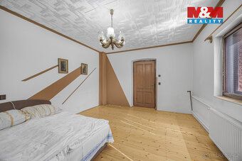 Nabízíme ke koupi dům v osobním vlastnictví, v klidné obci H
