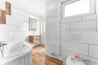 Pronájem, byty/3+kk, 71.6 m2, Na Hamrech 1484, 54701 Náchod,