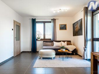 Nabízíme k prodeji výjimečně prostorný apartmán v atraktivní