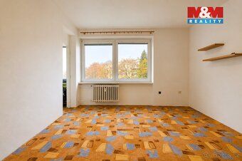 Nabízíme k dlouhodobému pronájmu od 6.6.2026 byt 1+kk o ploš