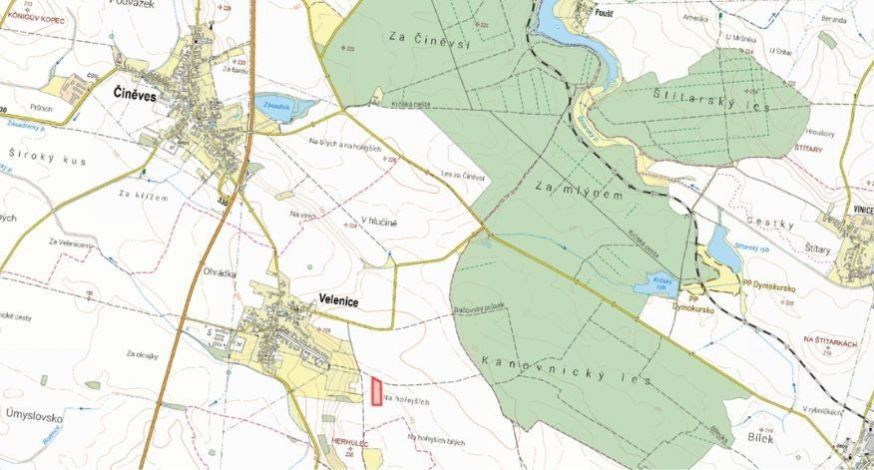 V katastrálním území Velenice (okres Nymburk) nabízím k prod
