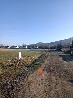 Ev.č. 00527 Prodej stavebního pozemku 827 m² v Koutě na Šuma