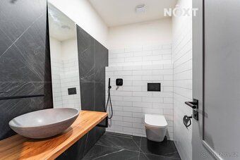 V samotném centru města Šumperk nabízíme k prodeji velkometr