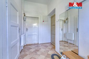 Nabízíme k pronájmu bytovou jednotku o dispozici 1+1 a podla