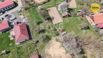 Nabízíme k prodeji stavební pozemek o výměře 1 138 m² v obci