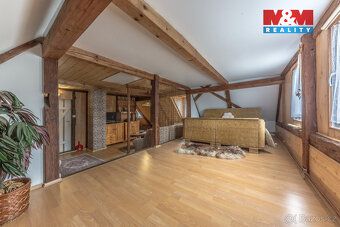 Exkluzivně nabízíme k prodeji rodinný dům o dispozici 3+1 a 