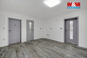 Hledáte moderní bydlení s rychlým dosahem Prahy a klidem ven