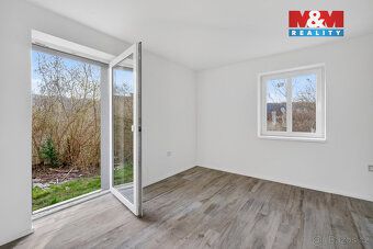 Hledáte moderní bydlení s rychlým dosahem Prahy a klidem ven