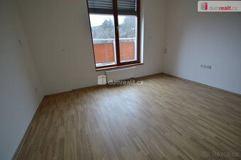 +popl. 6000, +elektřina, pronájem 4kk 97m² P5 Smíchov Na Zat