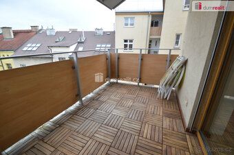 +popl. 6000, +elektřina, pronájem 4kk 97m² P5 Smíchov Na Zat