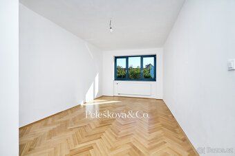 Ev.č. 00256 Nabízíme Vám luxusní rodinný dům k pronájmu v ma