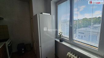 +popl. 4000, poplatky včetně zálohy na elektřinu, pronájem 2