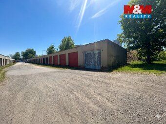 Nabízíme k prodeji řadovou garáž s výměrou 21 m² v žádané čá