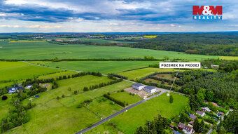 Hledáte prostorný, rovinatý a slunný pozemek v klidné lokali