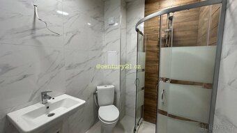 bd15247 Cena - 49 500 Eur
Moderní studio s podlahovým vytápě