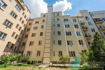 REALDOMUS zprostředkuje prodej bytu 2+kk o výměře 35,4 m² v 