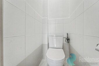 REALDOMUS zprostředkuje prodej bytu 2+kk o výměře 35,4 m² v 