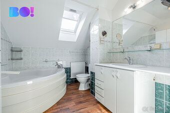 BO! reality Vám nabízí ke koupi atypický byt o dispozici 3+1