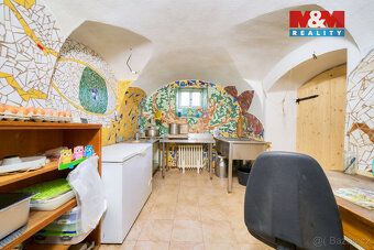 Nabízíme k prodeji samostatnou cihlovou zemědělskou usedlost