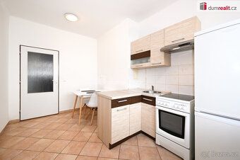 , Dumrealit.cz Vám zprostředkuje prodej bytu 2+1, původního 