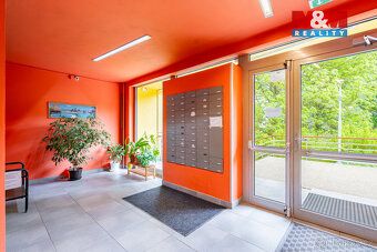 Nabízíme k prodeji útulnou bytovou jednotku 2+kk na Praze 3,
