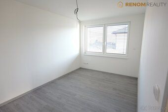 Ev.č. 00986 Prodej rodinného domu o dispozici 4+kk se zahrad