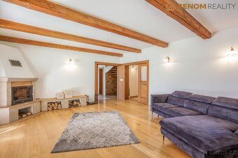 Ev.č. 00999 Prodej rodinného domu 6+1 se zahradou v obci Běl
