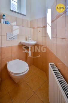Nabízíme k pronájmu prostorný byt 2+1 (55m²)v Hodoníně, na u