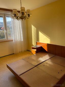 Nabízíme k prodeji slunný byt 3+1 s užitnou plochou 72 m², k
