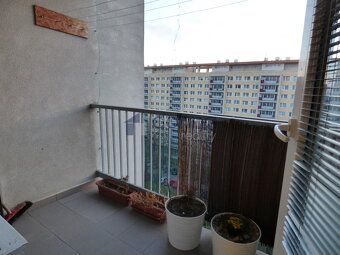Nabízíme k pronájmu krásný světlý byt po rekonstrukci 2+1/L,
