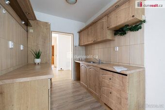 , prodej rodinného domu o užitkové ploše 170 m², s pozemkem 