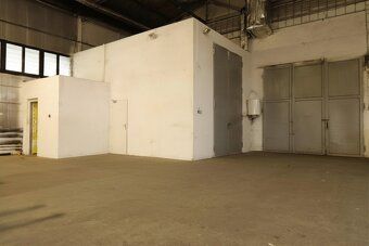 Ev.č. 20334 Prostorná výrobní/skladovací hala 780m² + kancel