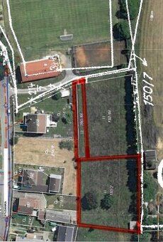 Pozemky o výměře 1.603 m2 v obci Studánka u Tachova. Pozemky