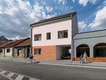 Nová rezidence U tří kohoutů v Ivančicích nabízí 5 nových by