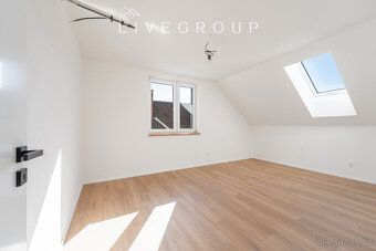 Společnost LIVEGROUP CZ exkluzivně nabízí k prodeji rodinný 