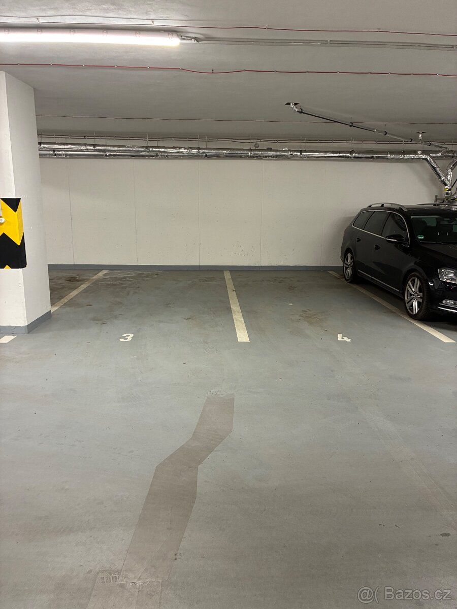 Pronajmu parkovaci stani v novostavbe cca 14m2 na Praze 6 Ve