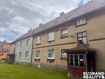 Zateplený, panelový družstevní byt 4+1, V Podhájí, poslední 
