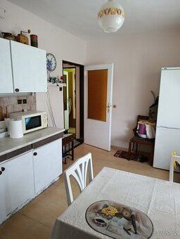 Zateplený, panelový družstevní byt 4+1, V Podhájí, poslední 