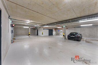 Corso Harraochov 100m2 bytová jednotka 4kk , 2 parkovací mís