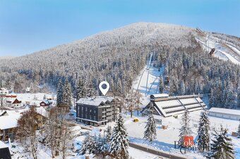 Corso Harraochov 100m2 bytová jednotka 4kk , 2 parkovací mís