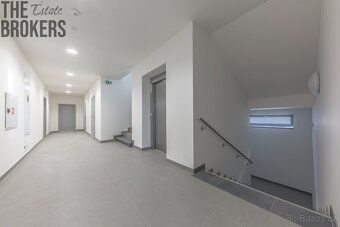 Exkluzivně Vám nabízíme k pronájmu moderní a nově zrekonstru
