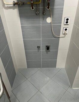 Dobrý večer všem, nabízím byt 1+1 o velikosti 42 m² na Slova