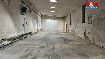 Zděný objekt s možností vybudovat kancelář, případně opravit