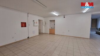 Nabízíme k pronájmu lukrativní komerční prostory ve zcela zr